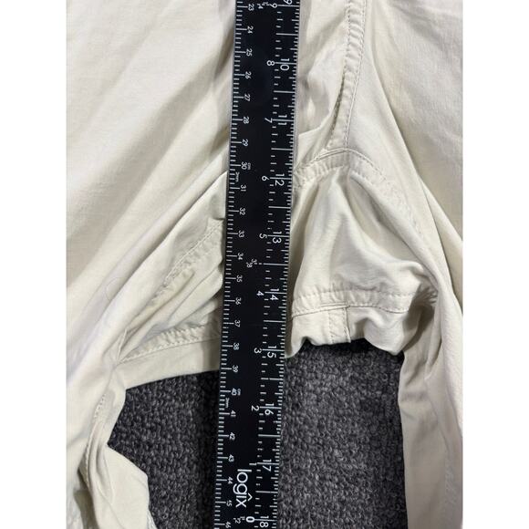 LL Bean Chino Khaki Shorts Womens Plus size 20W High Rise Nylon Blend - Picture 7 of 8